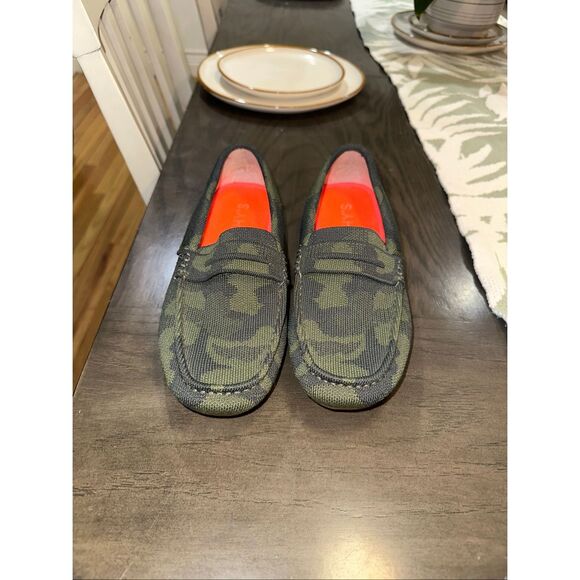 Rothy’s The Driving Loafer Green Camouflage Women’s Size 8.5 - Picture 2 of 6